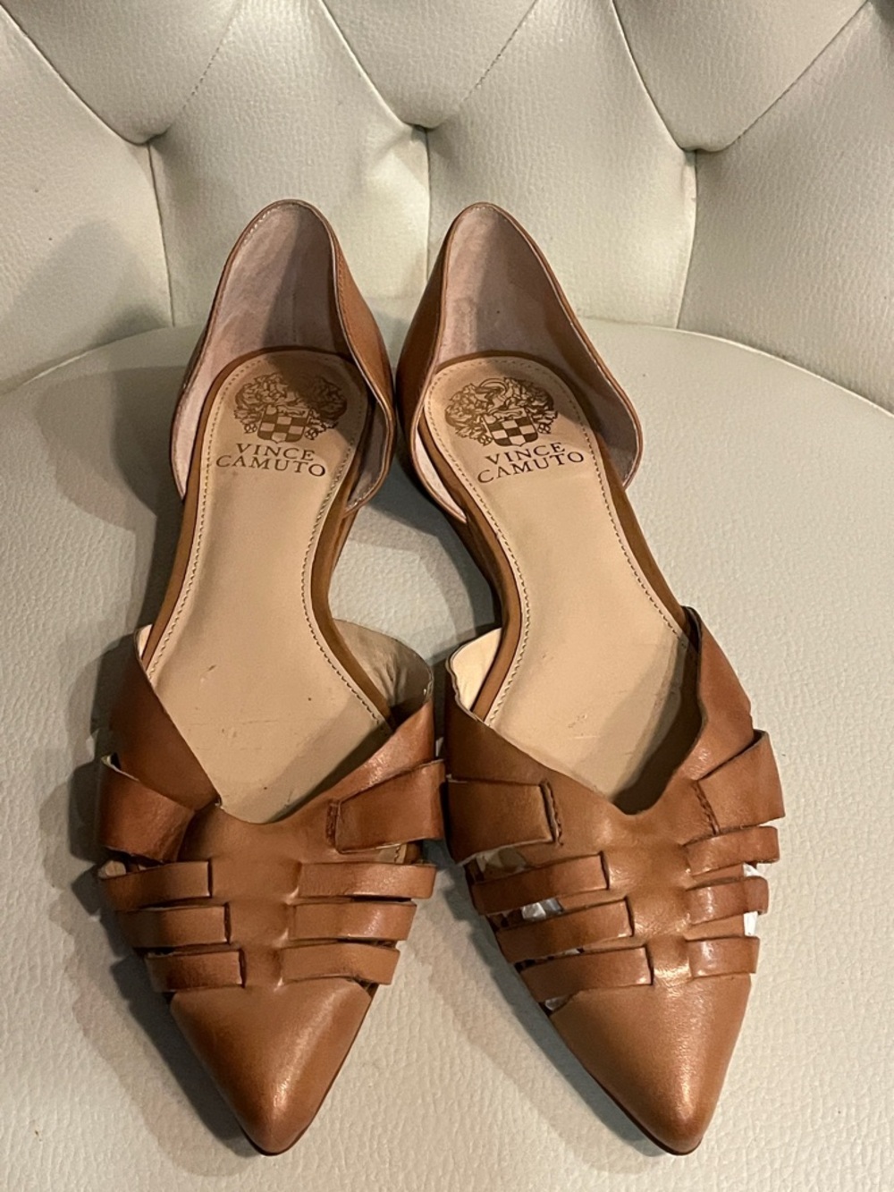 Vince Camuto Women's Tan Leather Pointed D'Orsay Flats Size 8 - Picture 6 of 11